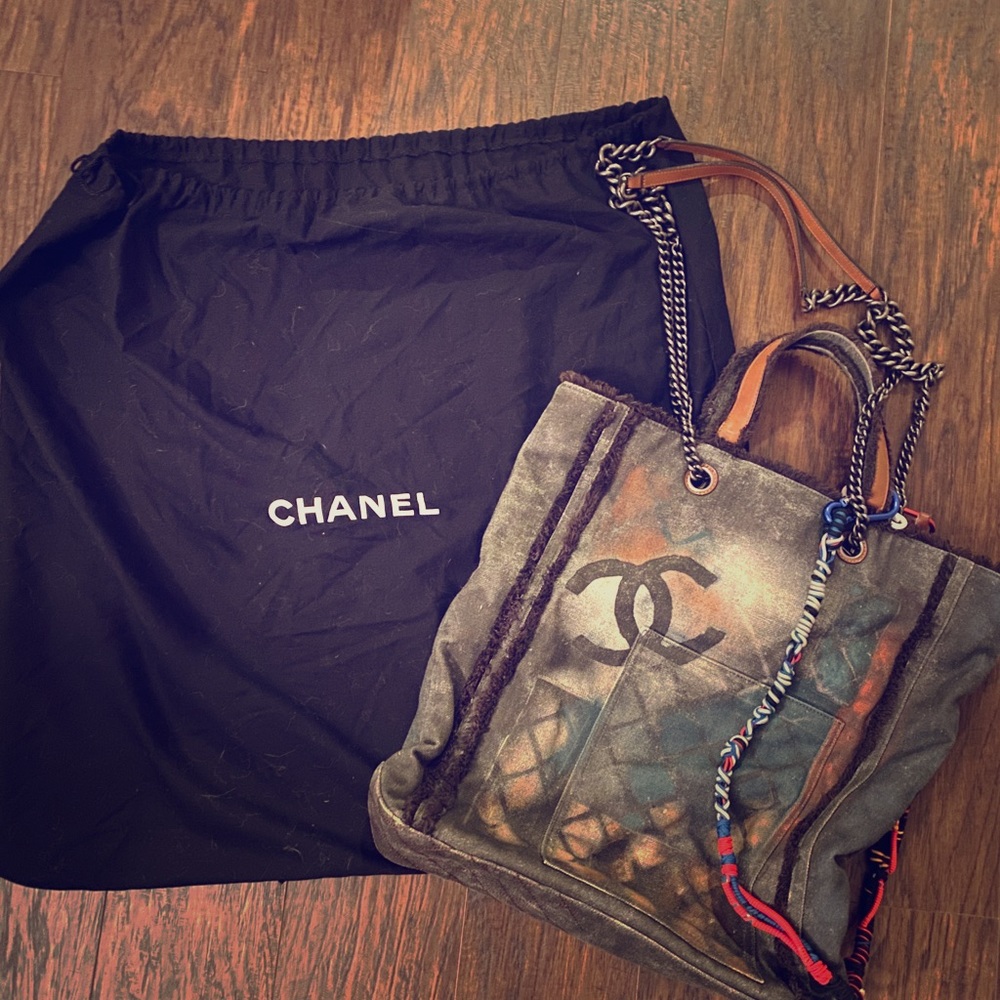 RARE Chanel art school tote ❤️SOLD❤️